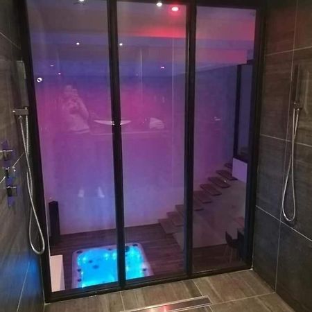 magnifique loft avec jacuzzi et sauna privatif Ferriere-la-Grande Extérieur photo
