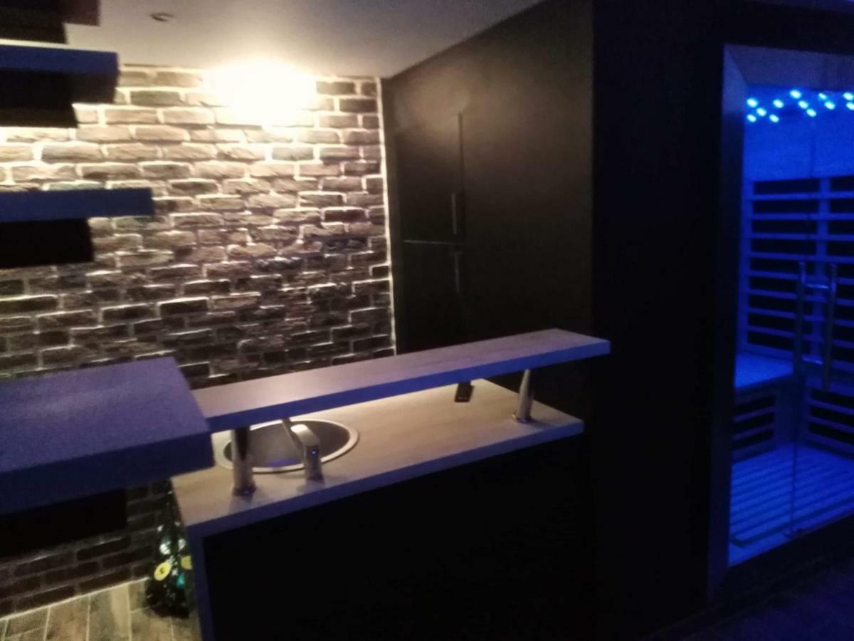 magnifique loft avec jacuzzi et sauna privatif Ferriere-la-Grande Extérieur photo
