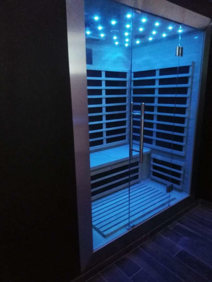 magnifique loft avec jacuzzi et sauna privatif Ferriere-la-Grande Extérieur photo